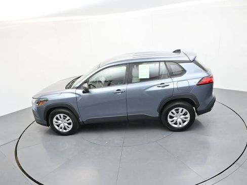 Used 2023 Toyota Corolla Cross L FWD image 19
