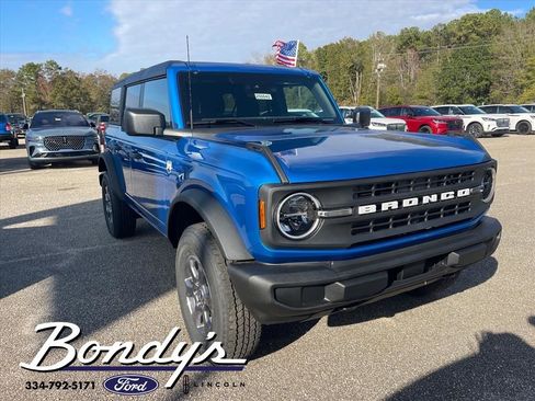 New 2025 Ford Bronco Big Bend image 1