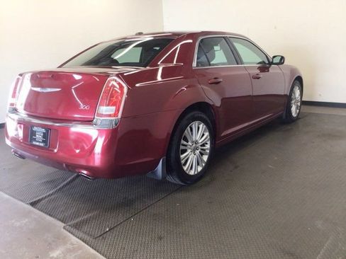 Used 2014 Chrysler 300 AWD w/ Driver Convenience Group image 6