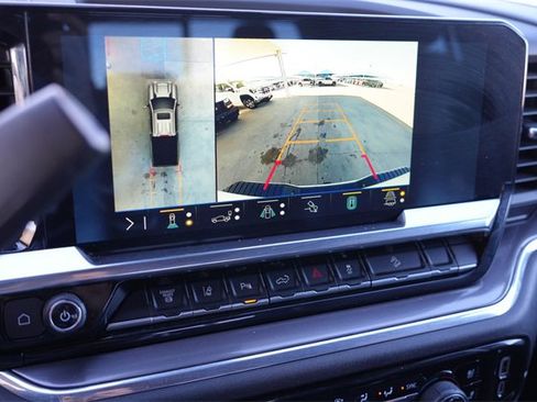 Used 2024 Chevrolet Silverado 2500 High Country w/ Technology Package image 22