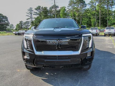 New 2025 GMC Sierra EV Denali image 2