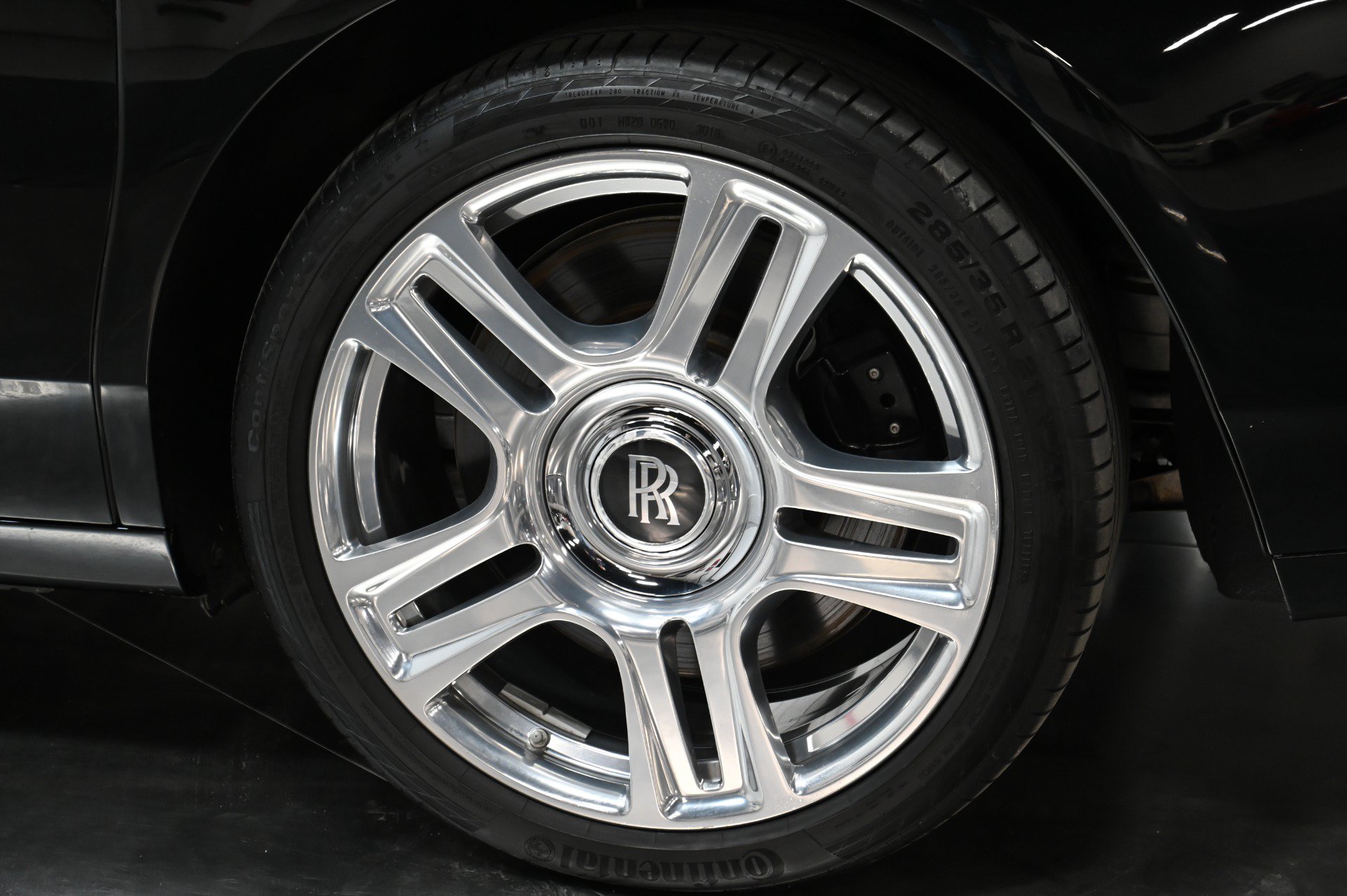 Used 2015 Rolls-Royce Ghost RWD image 59