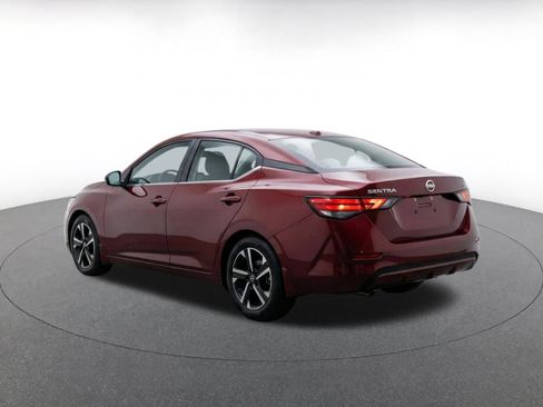 Used 2025 Nissan Sentra SV FWD image 7