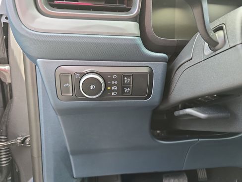 New 2025 Ford Maverick Lobo image 19