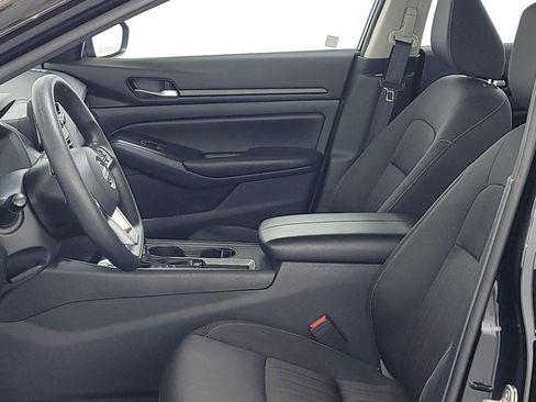 Used 2022 Nissan Altima 2.5 S image 12