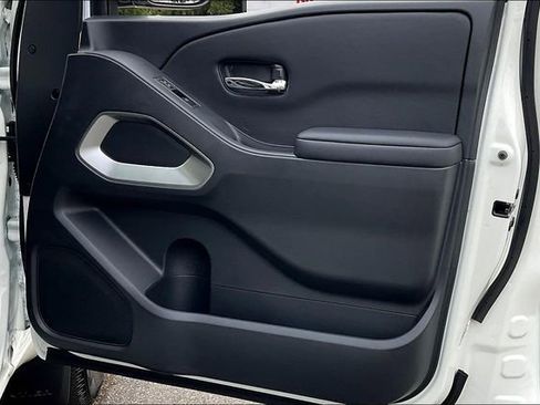 New 2026 Nissan Frontier SV w/ Tow Package image 25