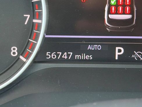 Used 2024 Nissan Pathfinder SV AWD/4WD image 20