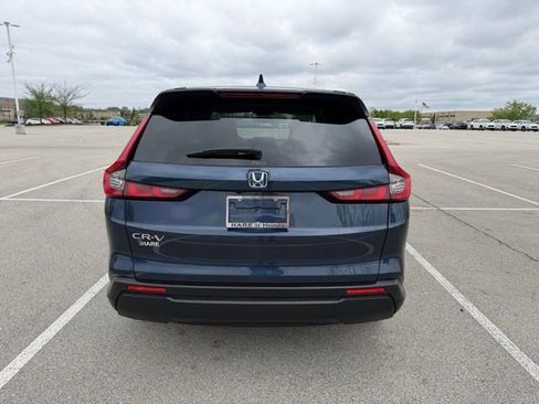 Certified 2025 Honda CR-V EX image 7