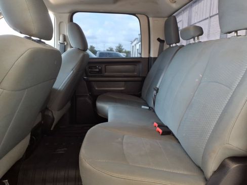 Used 2016 RAM 1500 Express w/ Black Ram 1500 Express Group AWD/4WD image 16