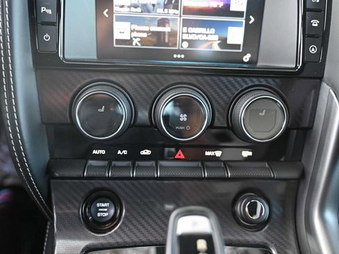 Used 2016 Jaguar F-TYPE R AWD/4WD image 21