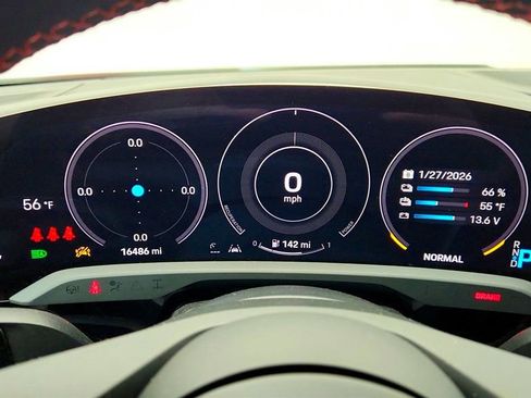 Used 2024 Porsche Taycan 4S image 15
