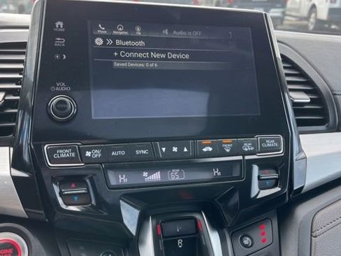 Used 2019 Honda Odyssey EX-L image 42