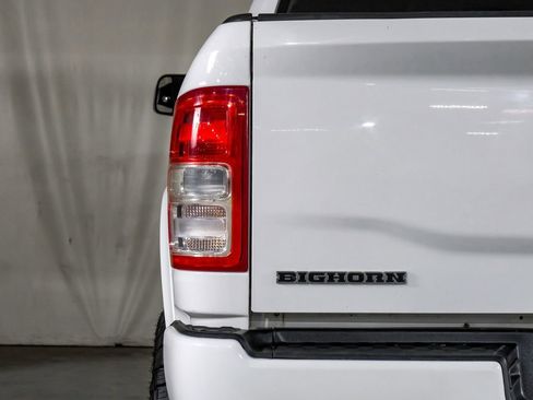Used 2019 RAM 2500 Big Horn AWD/4WD image 39