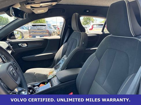 Certified 2023 Volvo C40 P8 Recharge Plus AWD/4WD image 17