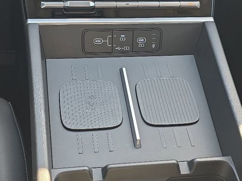 Certified 2025 Hyundai Santa Fe XRT AWD/4WD image 18