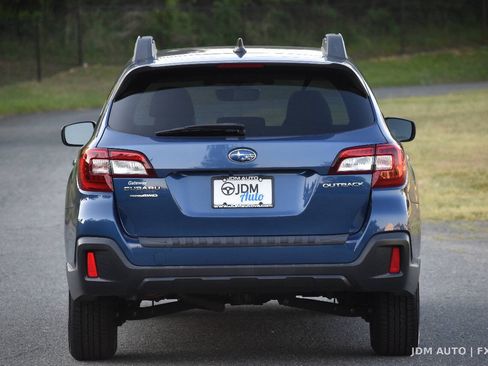 Used 2019 Subaru Outback 2.5i Premium AWD/4WD image 6