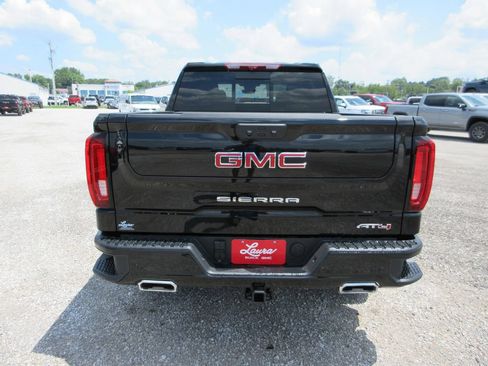 New 2026 GMC Sierra 1500 AT4 w/ AT4 Premium Package AWD/4WD image 7