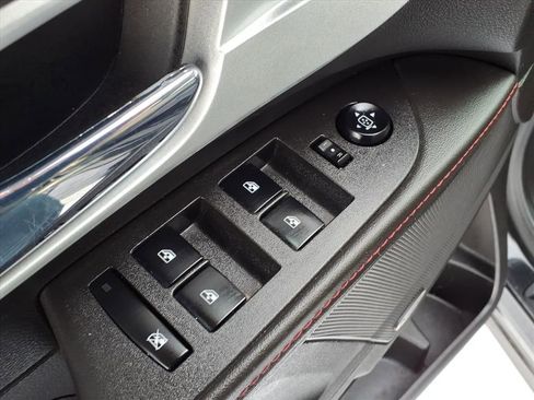 Used 2012 Chevrolet Equinox LT w/ Driver Convenience Package image 15