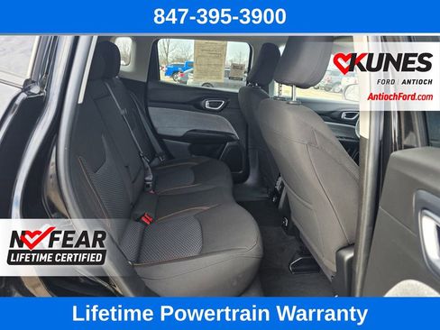 Used 2022 Jeep Compass Sport image 26