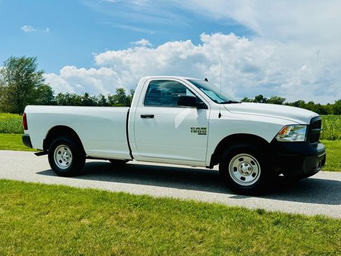 Used 2022 RAM 1500 Tradesman w/ Electronics Group AWD/4WD image 5