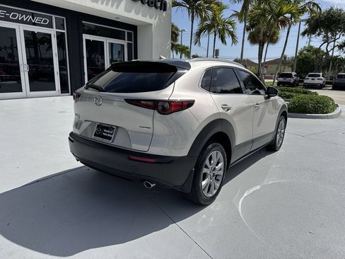 Used 2024 MAZDA CX-30 AWD 2.5 S w/ Premium Package image 3