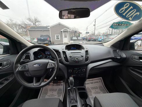Used 2018 Ford Escape SE image 30