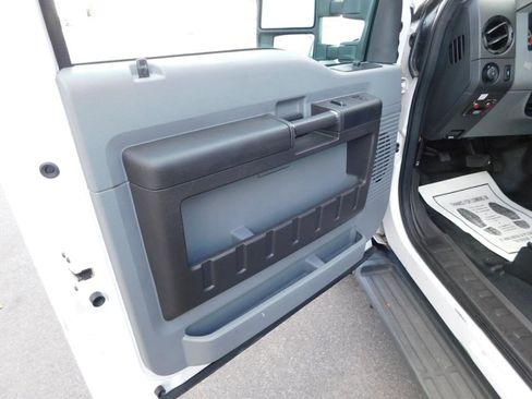 Used 2011 Ford F550 2WD Regular Cab Super Duty w/ PWR Equipment Group image 8