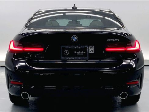 Used 2019 BMW 330i Sedan w/ Driving Assistance Package RWD image 3