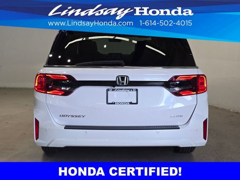 Certified 2026 Honda Odyssey Elite image 5