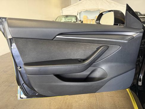 Used 2021 Tesla Model 3 Performance AWD/4WD image 17
