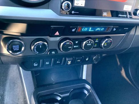 Used 2021 Toyota Tacoma TRD Sport w/ TRD Premium Sport Package image 30