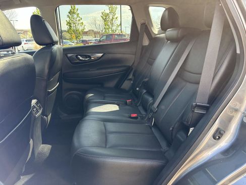 Used 2020 Nissan Rogue SL w/ Premium Package AWD/4WD image 19