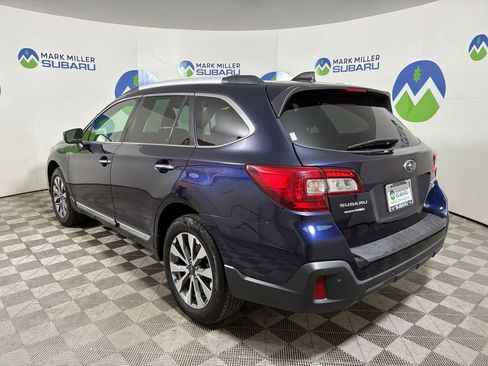 Used 2018 Subaru Outback 3.6R Touring w/ Popular Package #3 image 4
