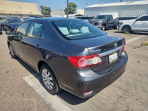 Used 2012 Toyota Corolla LE FWD image 11