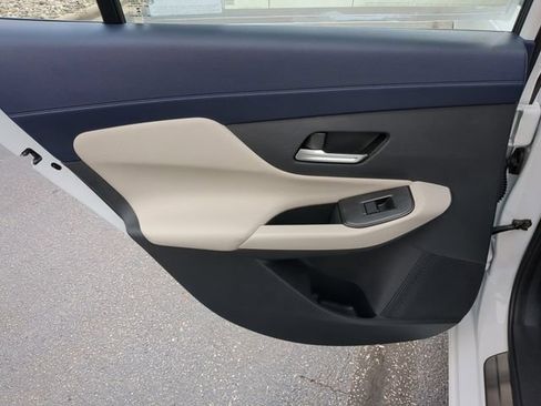 New 2026 Nissan Sentra SL FWD image 25