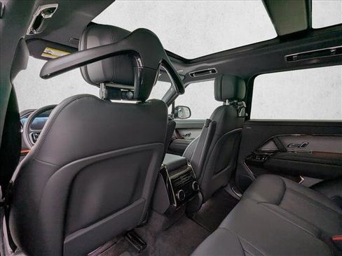 New 2025 Land Rover Range Rover Sport SE image 20