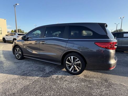 Used 2024 Honda Odyssey Touring image 7