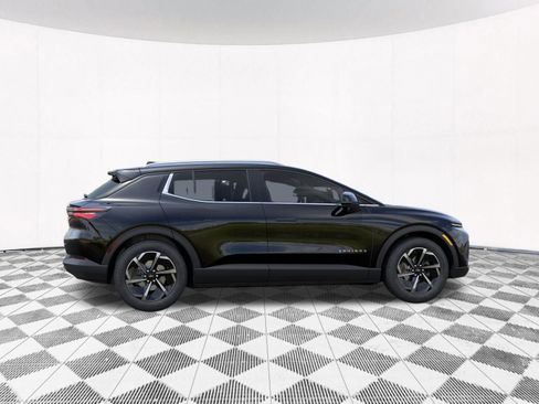 New 2026 Chevrolet Equinox EV LT image 12