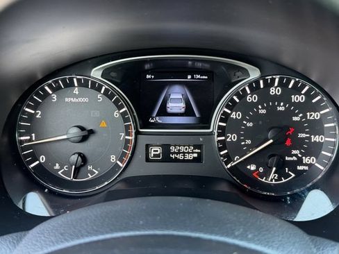 Used 2015 Nissan Altima 2.5 SL w/ Technology Package FWD image 18