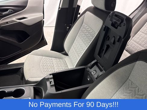 Used 2024 Chevrolet Equinox LT FWD image 22