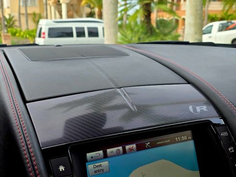 Used 2016 Jaguar F-TYPE R image 75