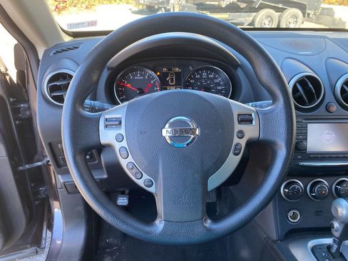 Used 2013 Nissan Rogue SV w/ Premium Pkg image 15