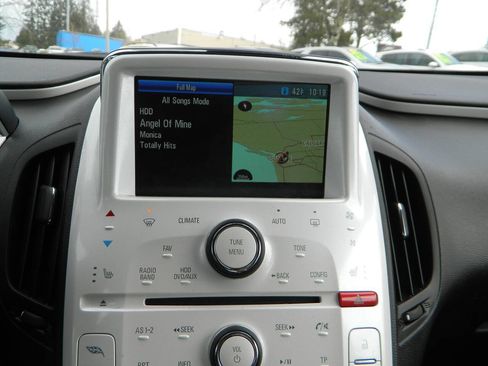 Used 2012 Chevrolet Volt Premium w/ Premium Trim Package image 19