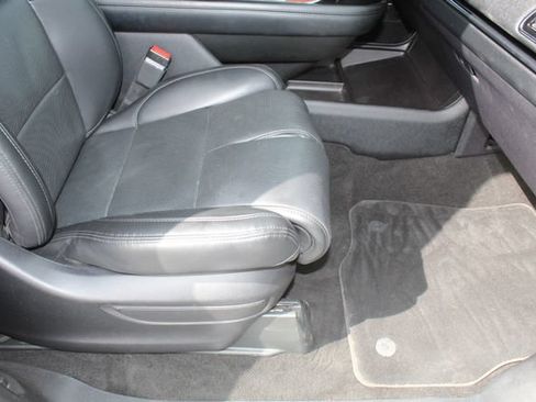 Used 2020 Lincoln Navigator 2WD image 18