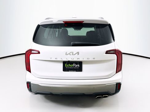 Used 2025 Kia Telluride S image 7