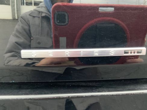 Used 2023 Jeep Wagoneer Series III w/ Preferred Equipment Group image 24