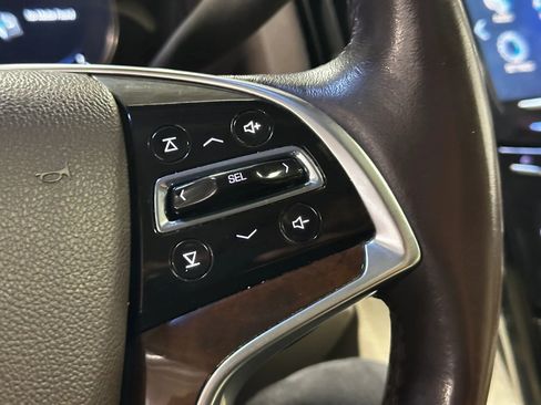 Used 2016 Cadillac Escalade Luxury AWD/4WD image 36