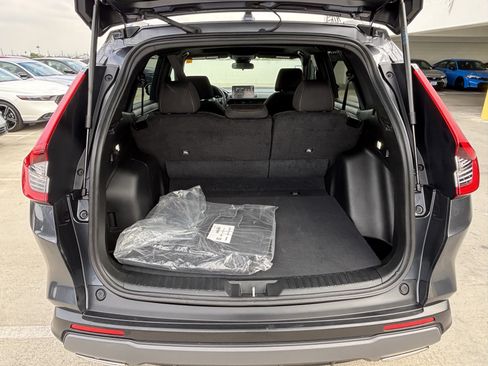 Used 2026 Honda CR-V Sport image 12