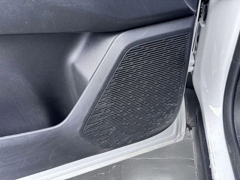 Used 2025 Chevrolet Equinox LT image 19