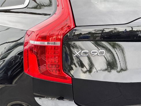 Certified 2023 Volvo XC90 B6 Plus w/ Protection Package Premier image 27
